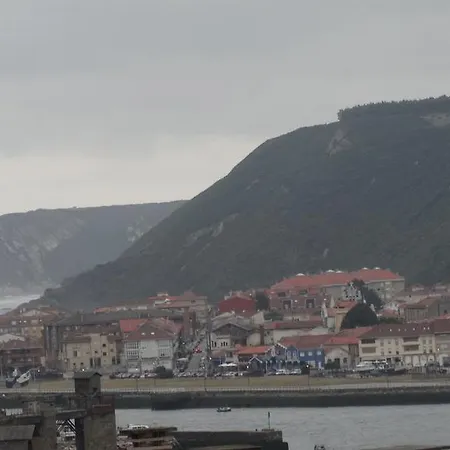 アパート La Casa Del Farero San Esteban de Pravia